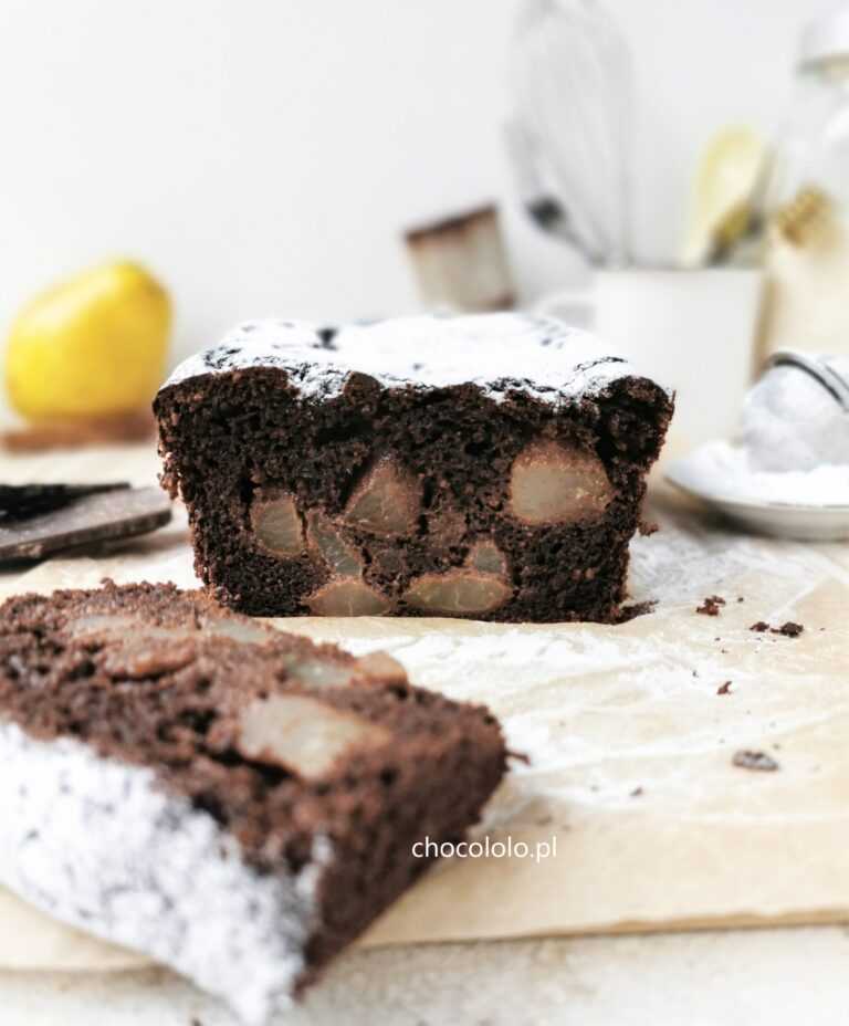 Bezglutenowe ciasto czekoladowe z gruszkami Chocololo.pl