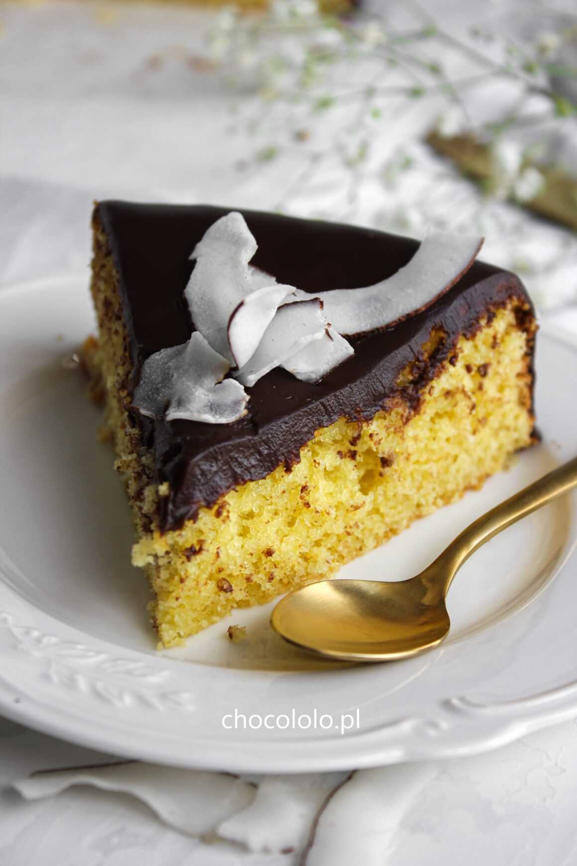 ciasto kokosowe z polewą czekoladową