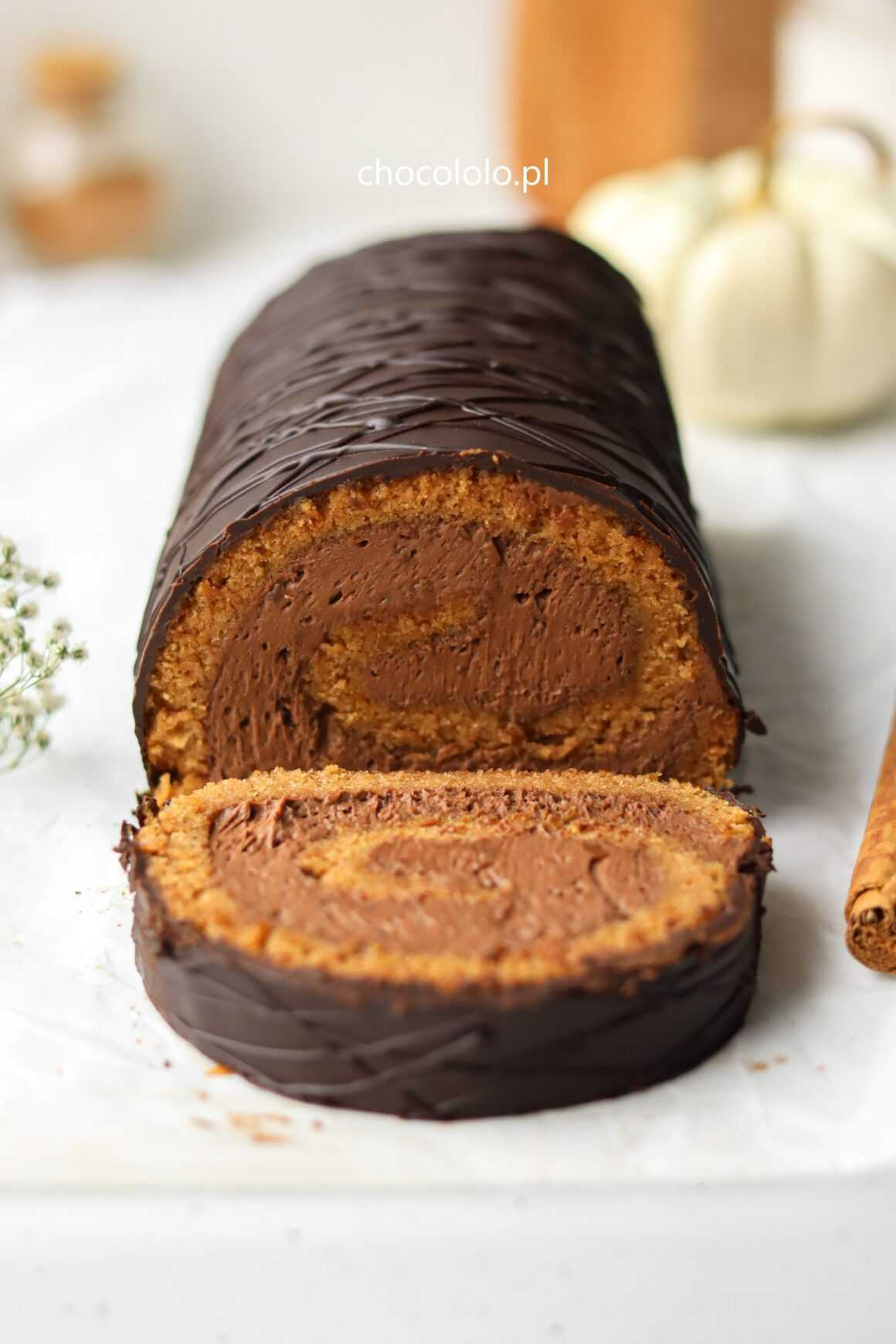 rolada dyniowa z kremem czekoladowym