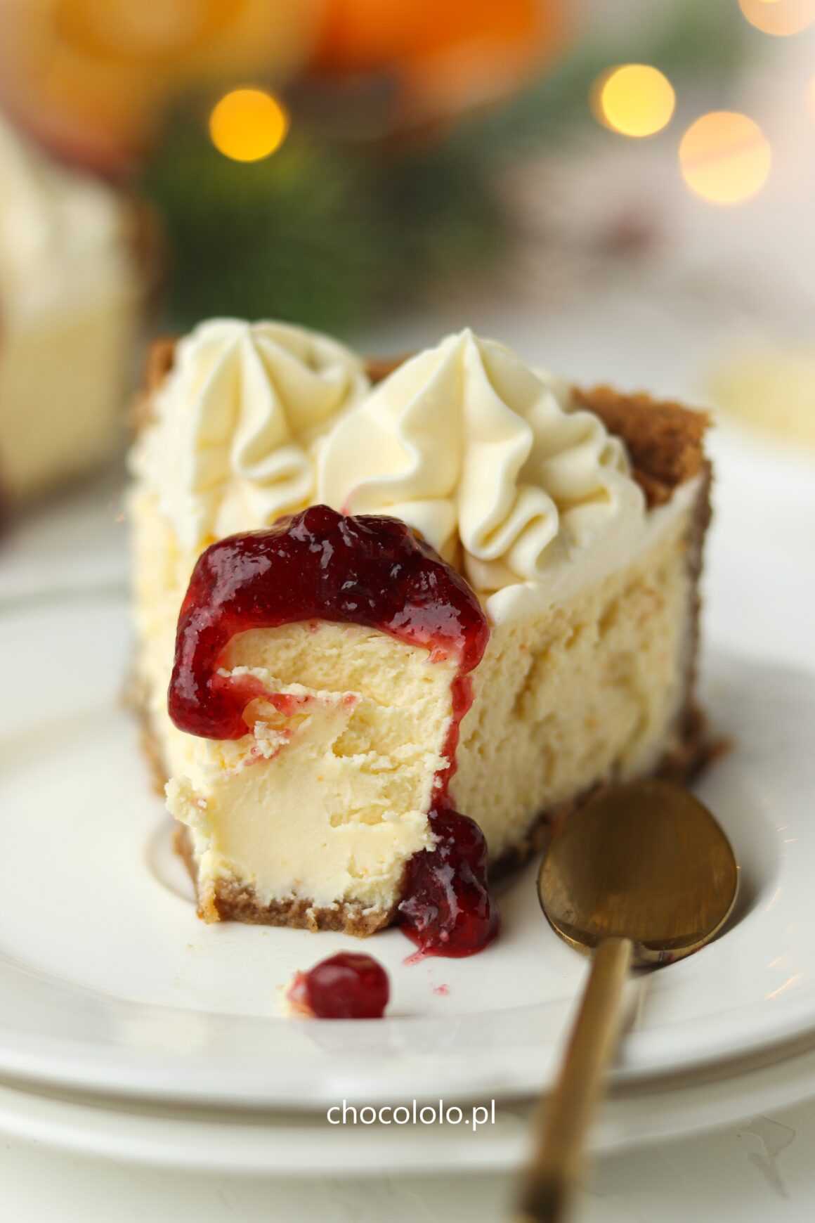 sernik pomarańczowy z białą czekoladą i żurawiną