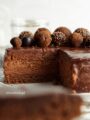 czekoladowy torcik orzechowo-musowy