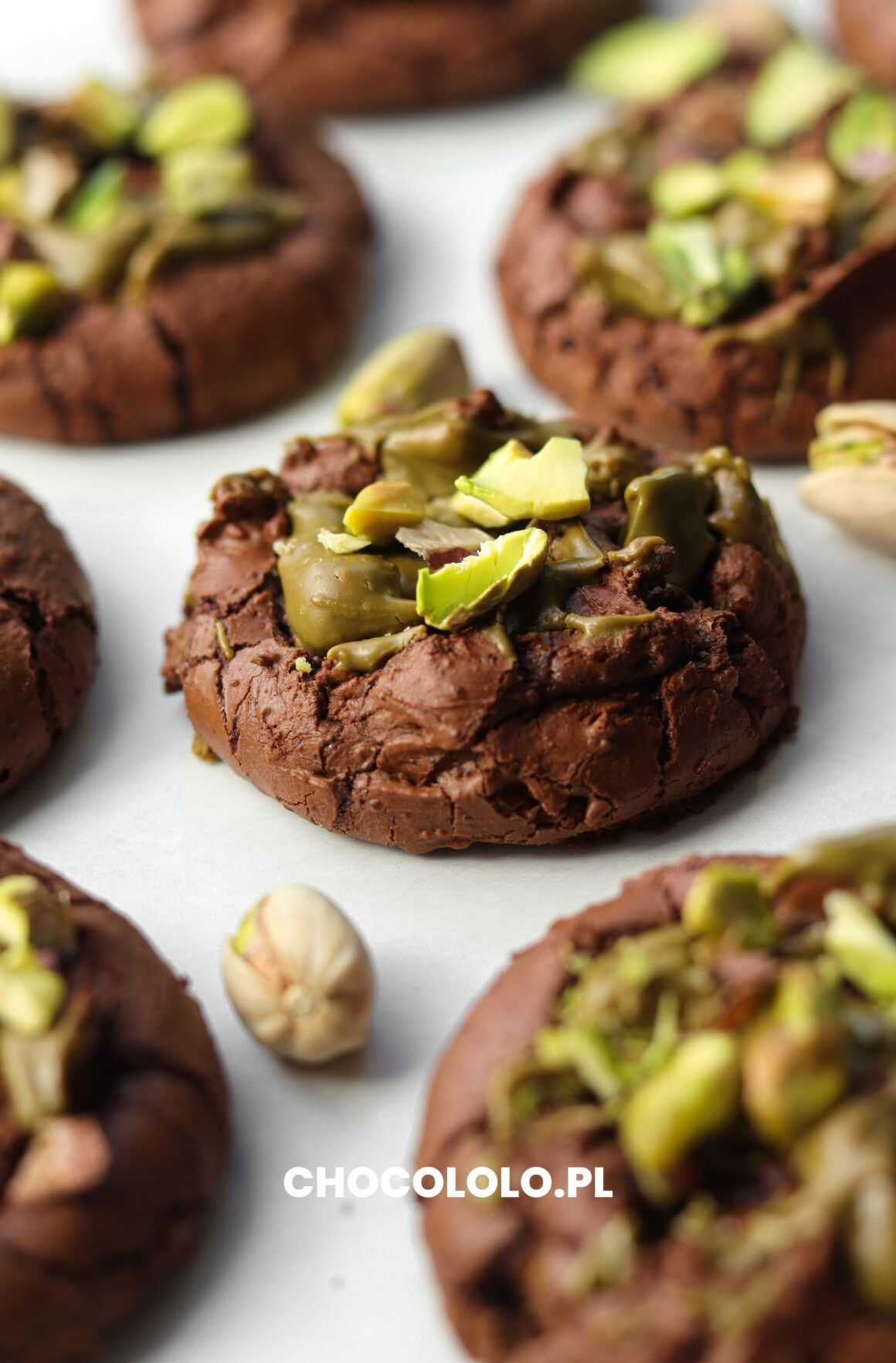 ciastka brownie z pistacjami i pastą pistacjową