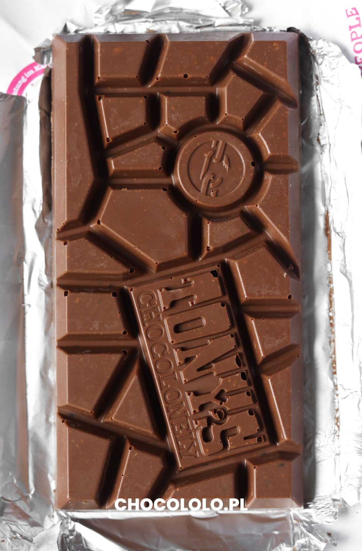 Tabliczka czekolady mlecznej z ciasteczkami Tonys Chocolonely