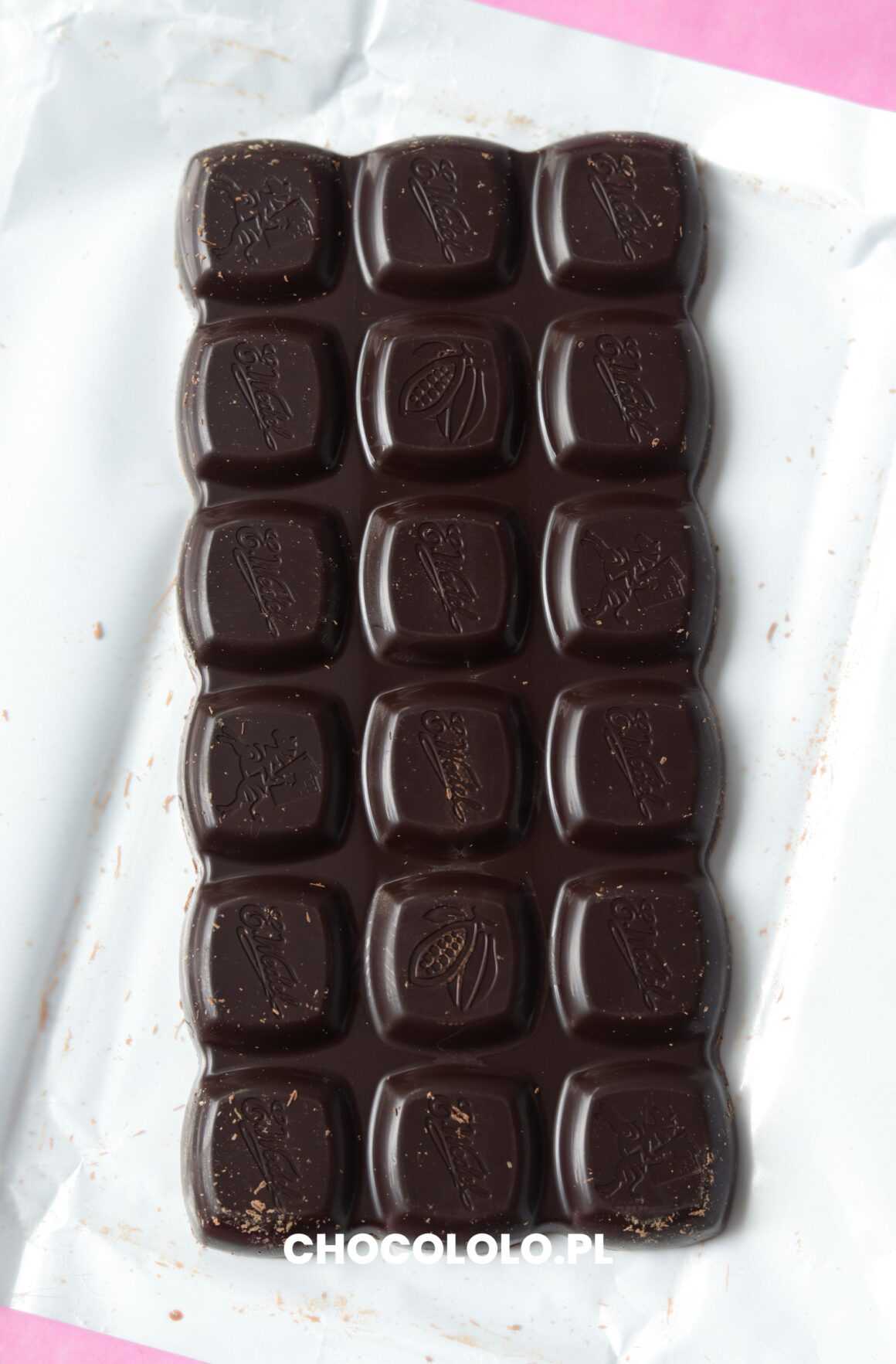 tabliczka gorzkiej czekolady 64% wedla