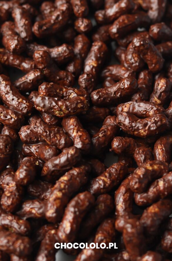 chrupki orzechowe w czekoladzie