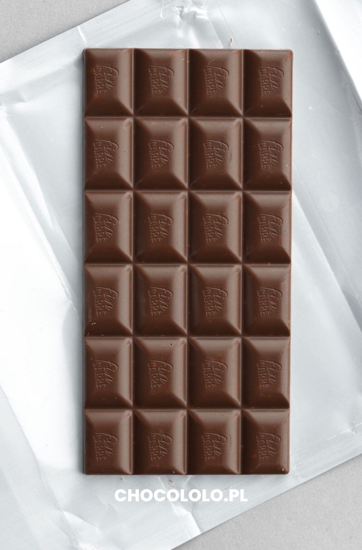 Świąteczna czekolada Fin Carre z jabłkami i cynamonem tabliczka