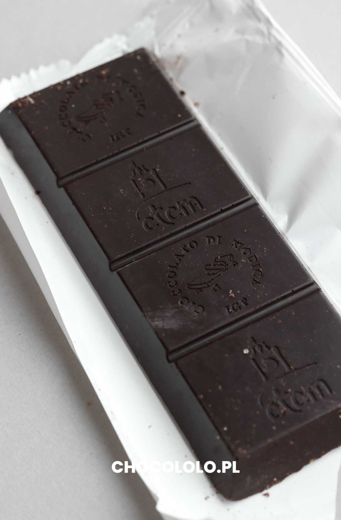 tabliczka sycylijskiej czekolady peluso di modica