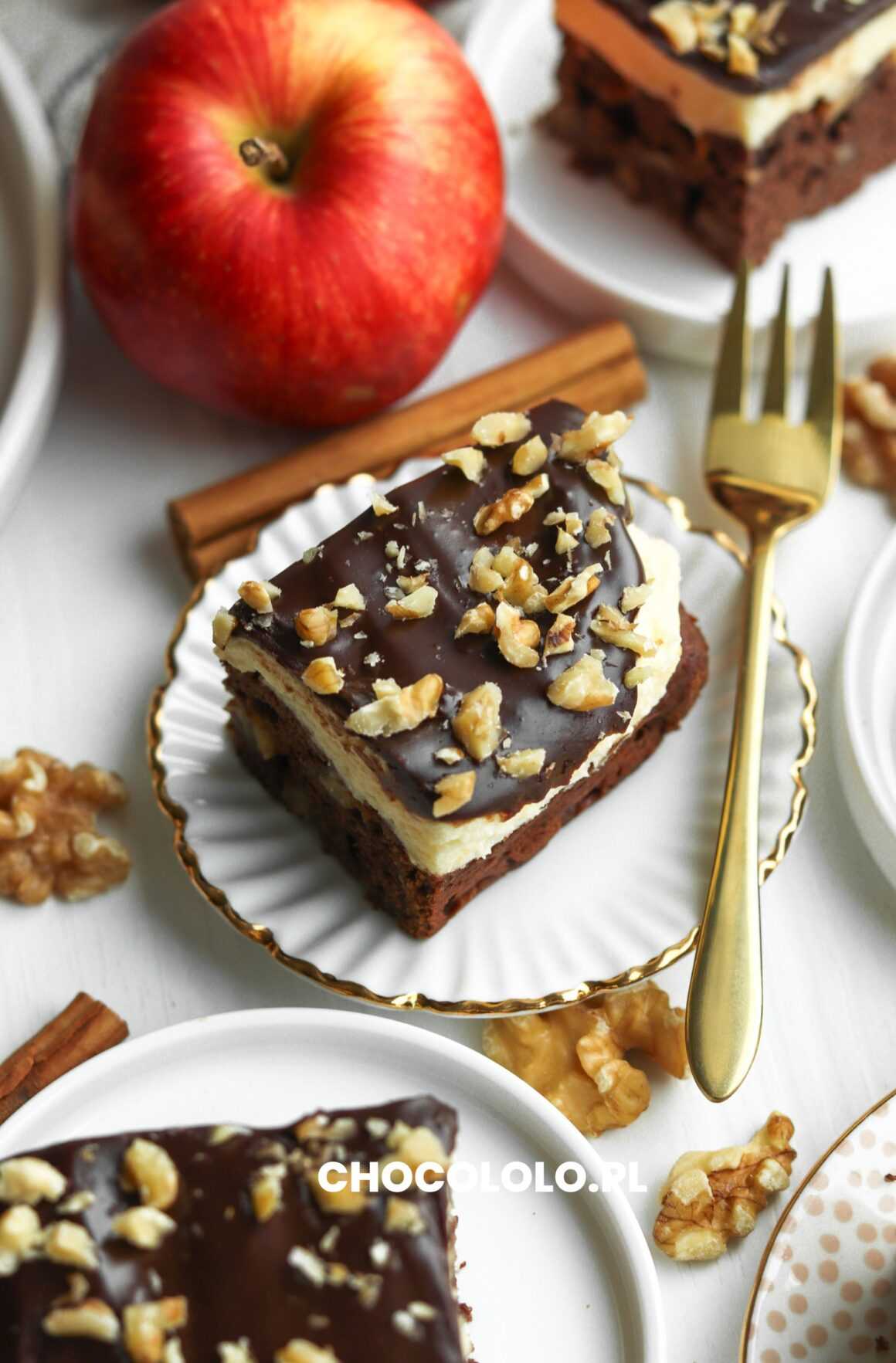 ciasto z jabłkami i kremem budyniowym przepis