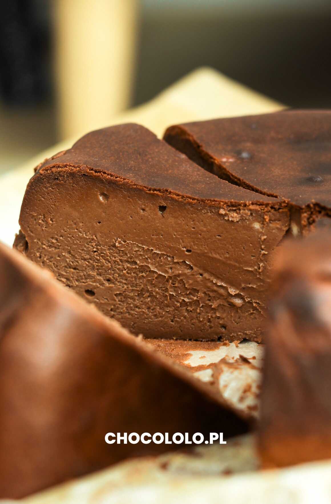 sernik baskijski z czekoladą