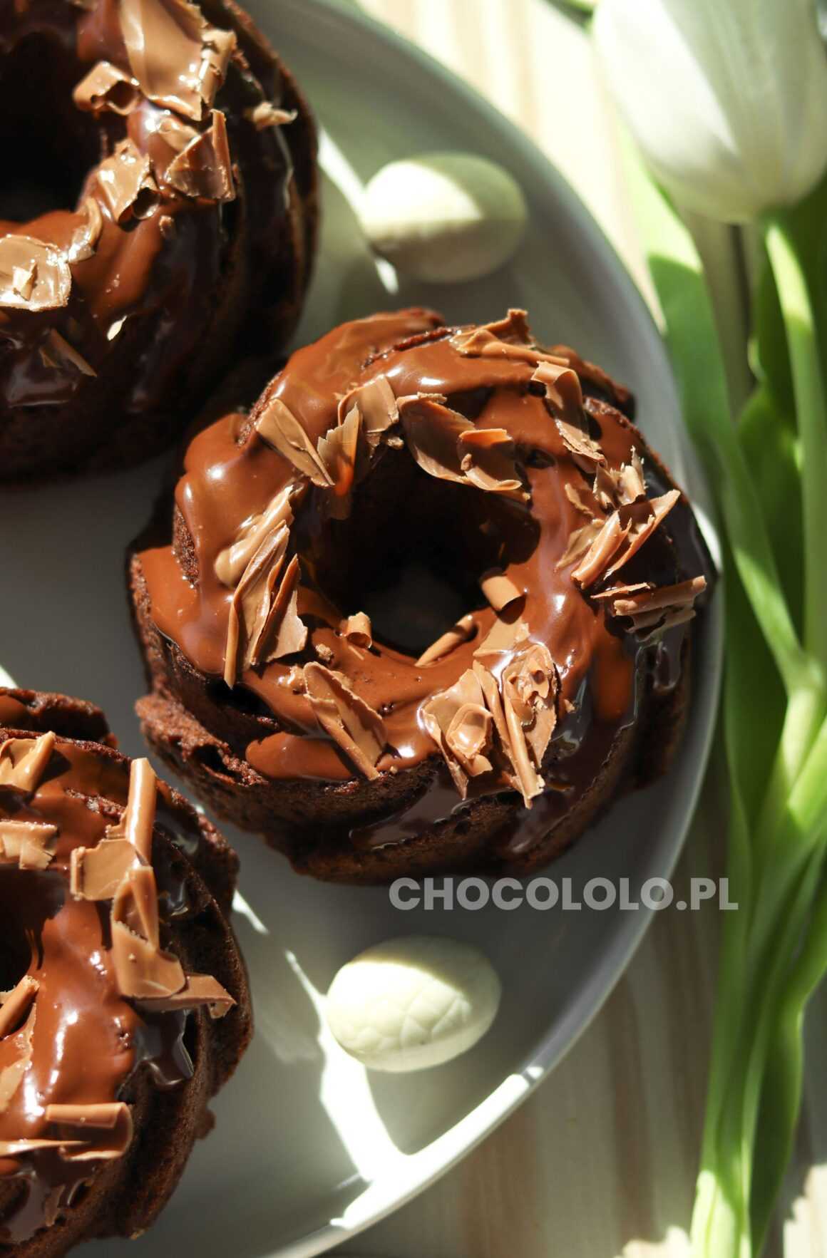 mini babki czekoladowe na wielkanoc