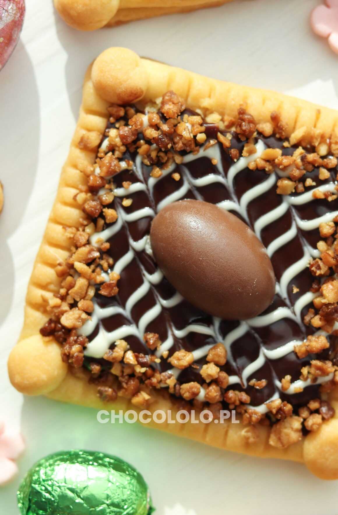 przepis na mini mazurki z orzechami i czekoladą