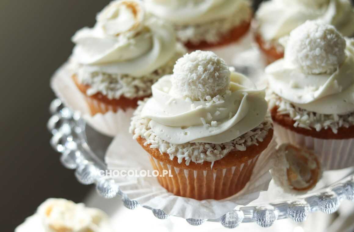 przepyszne migdałowo-kokosowe babeczki rafaello