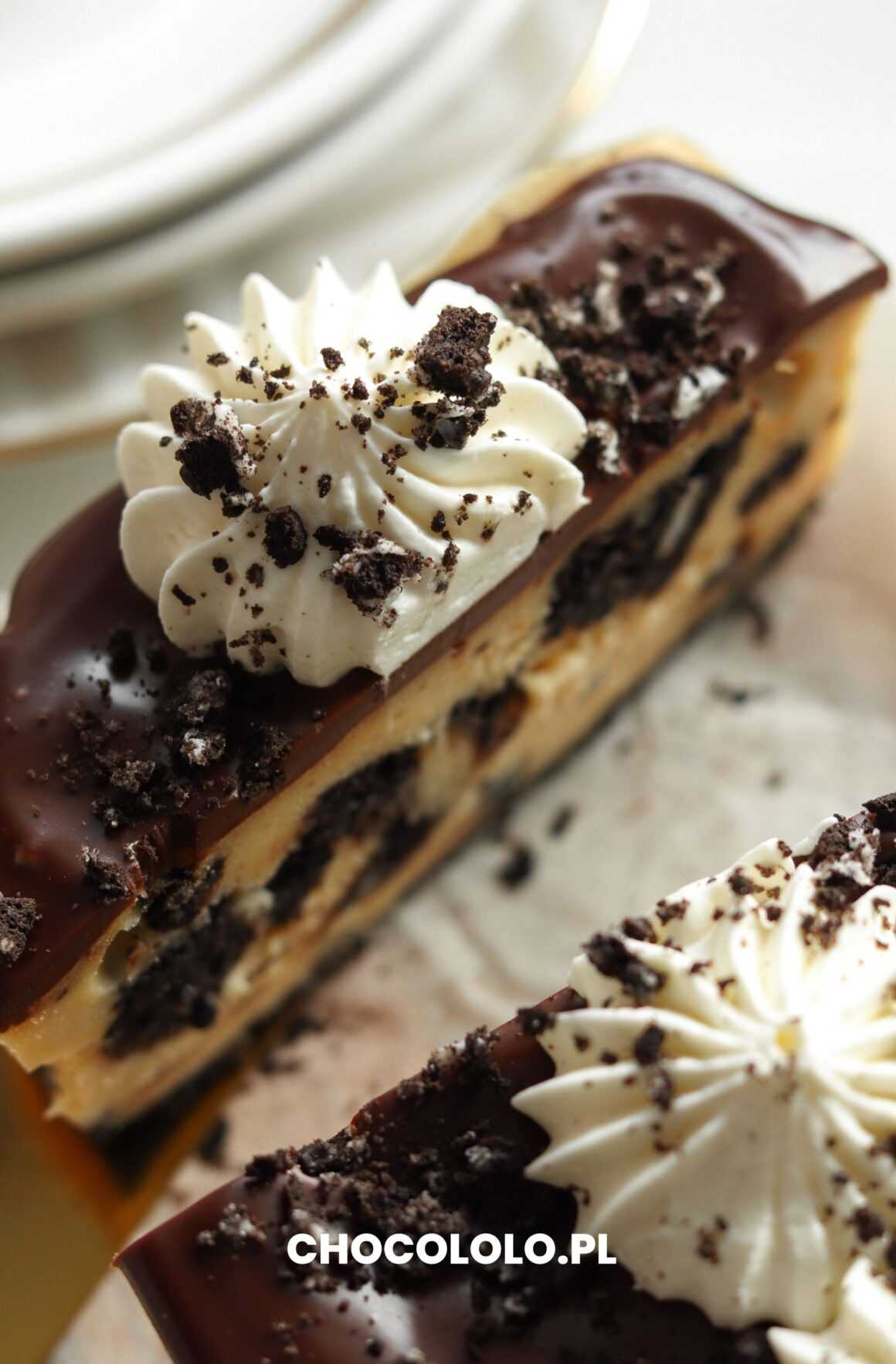 sernik z oreo i masłem orzechowym
