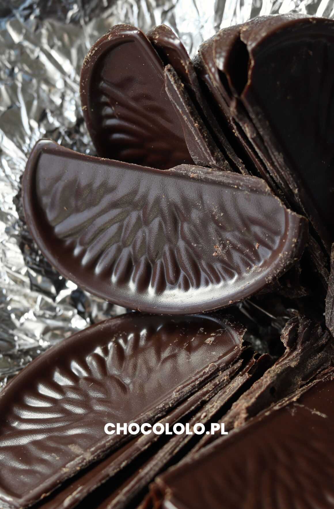 cząstki czekolady ciemnej z olejkiem pomarańczowym terrys