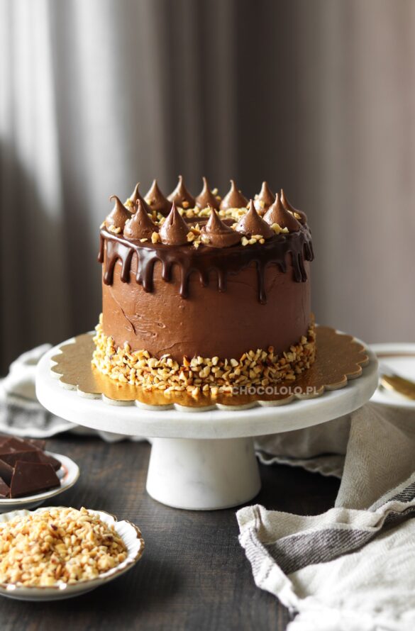 mini tort orzechowy z nutellą (dla 4-6 osób)