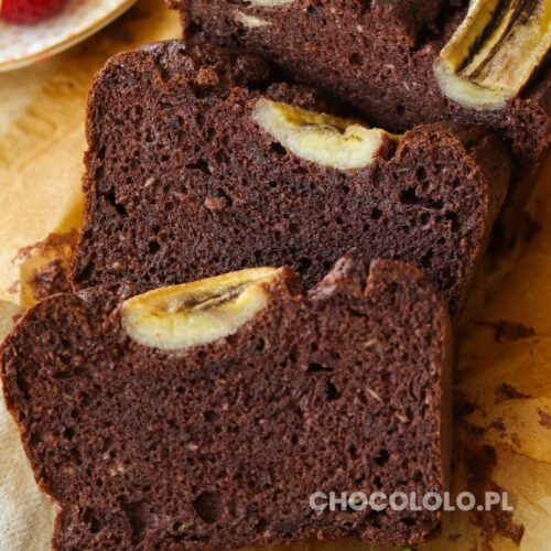 czekoladowe ciasto bananowe na białkach bez glutenu i bez cukru
